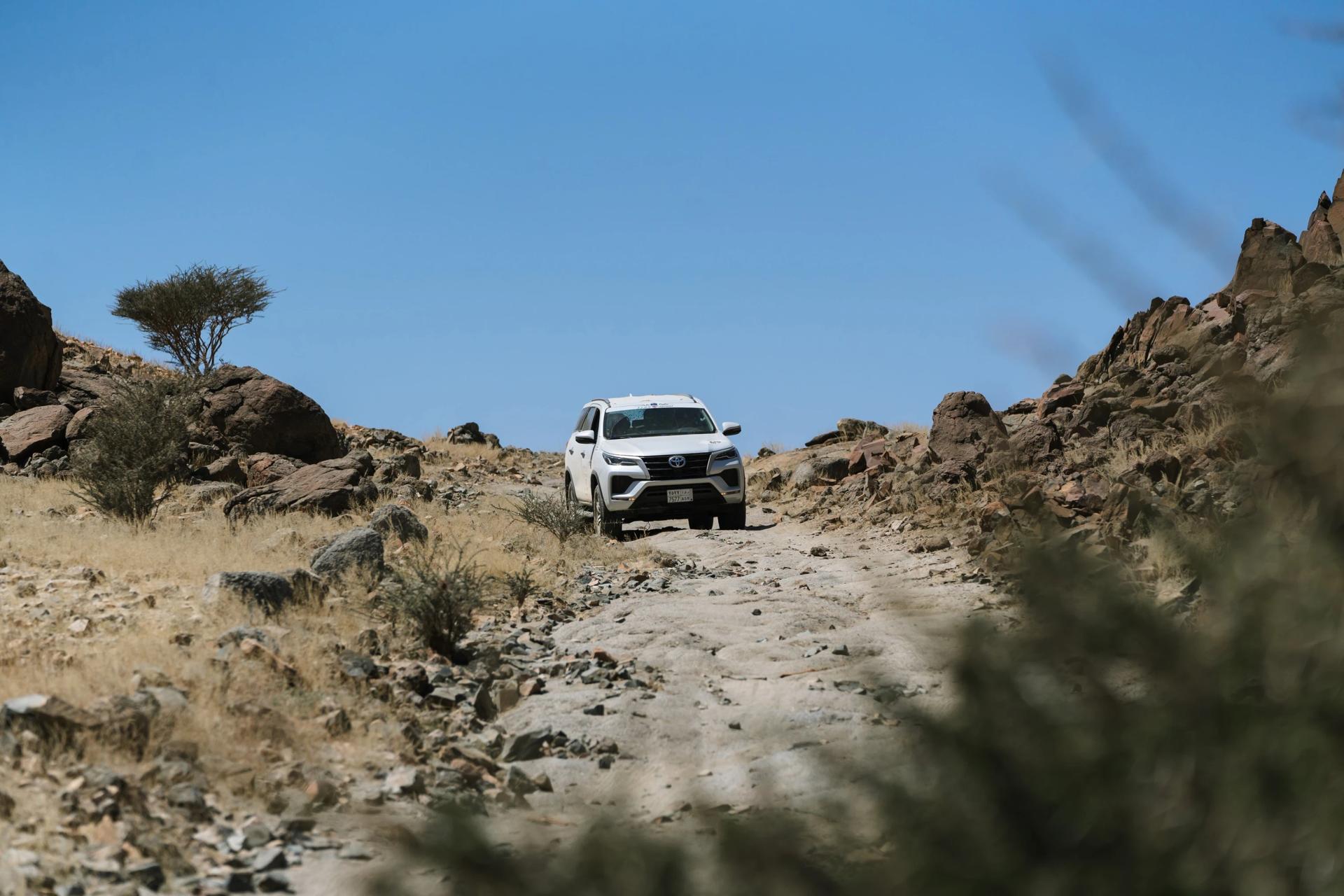 Women take the wheel in Rally Jameel's most ambitious route yet