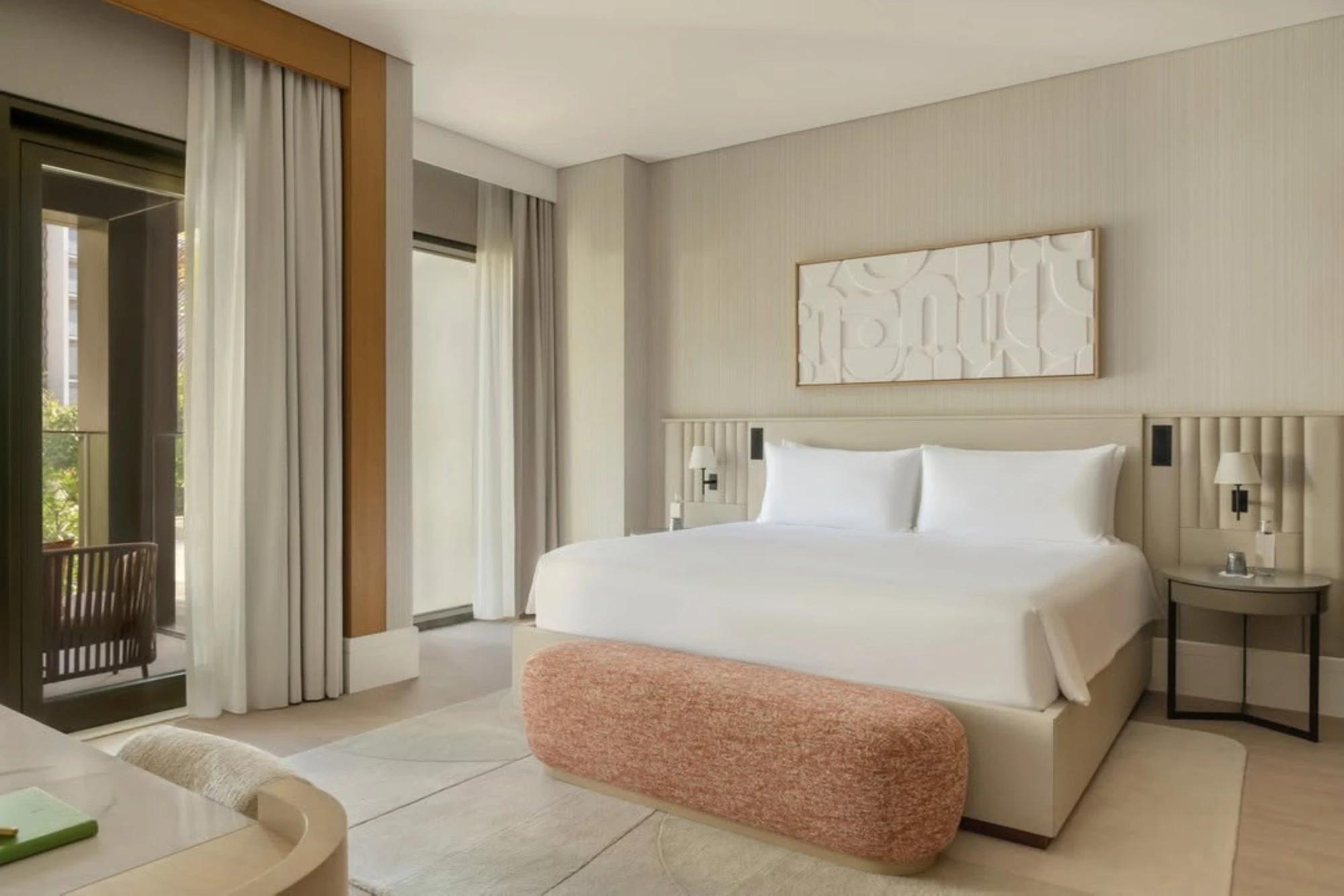 Hotel Review: The Delano, Dubai