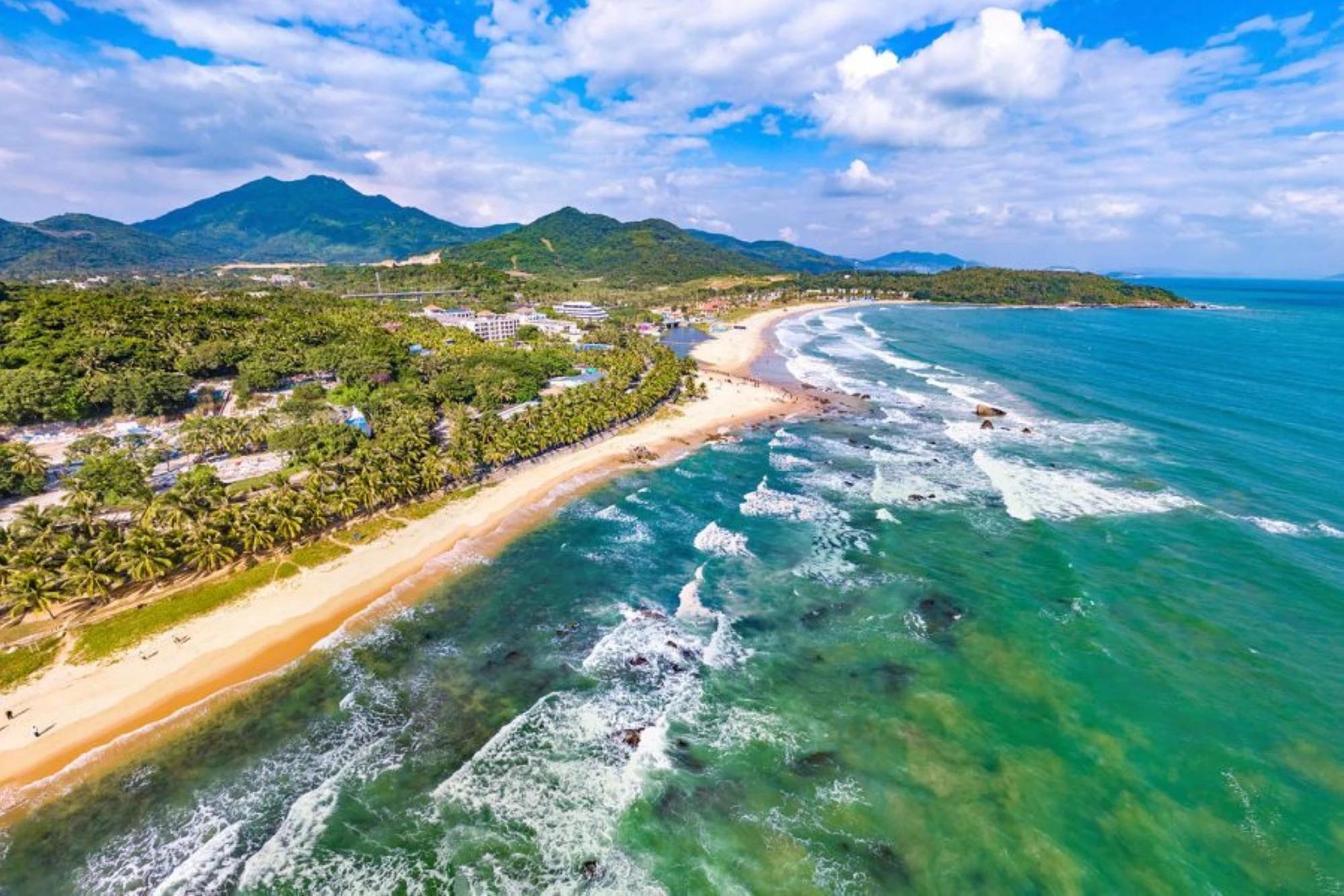 First direct flight route launched between Saudi Arabia and China's Hainan Province