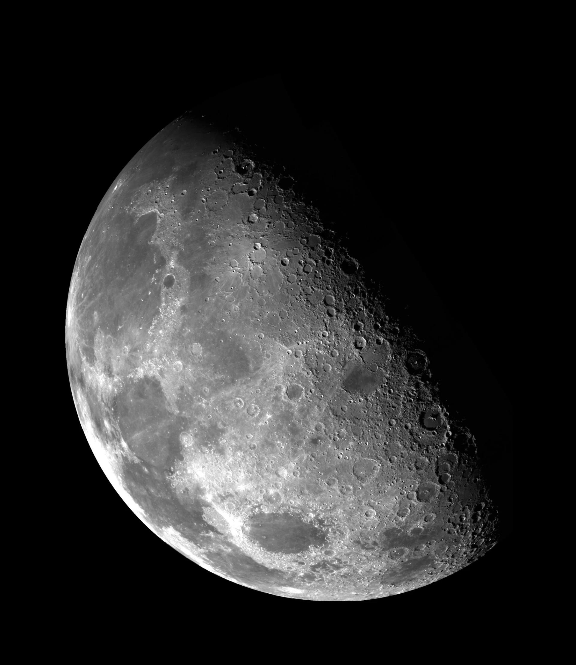 Saudi Arabia sends a time capsule to the moon