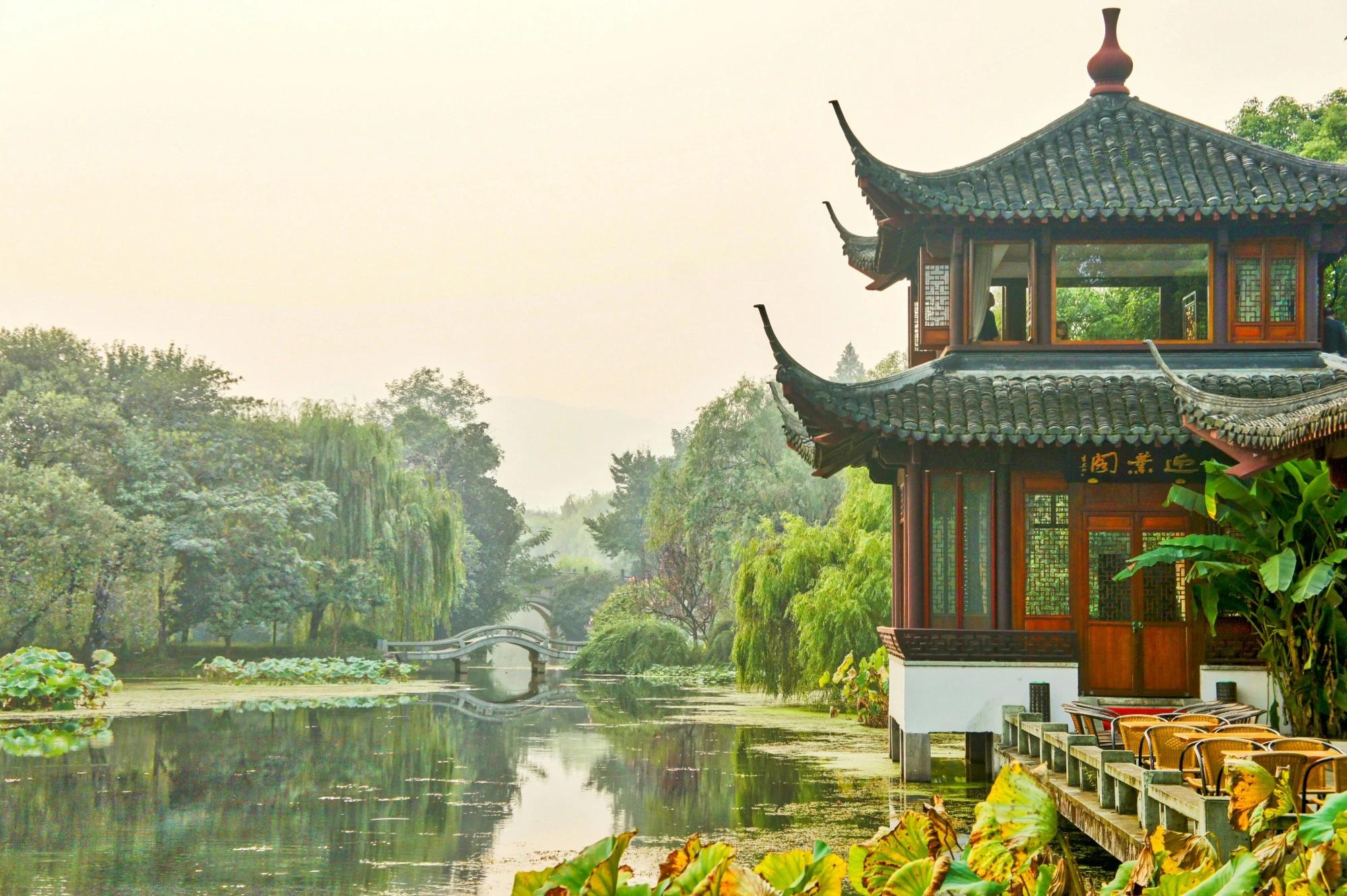 Hotel Review: Four Seasons Hotel Hangzhou at West Lake, China