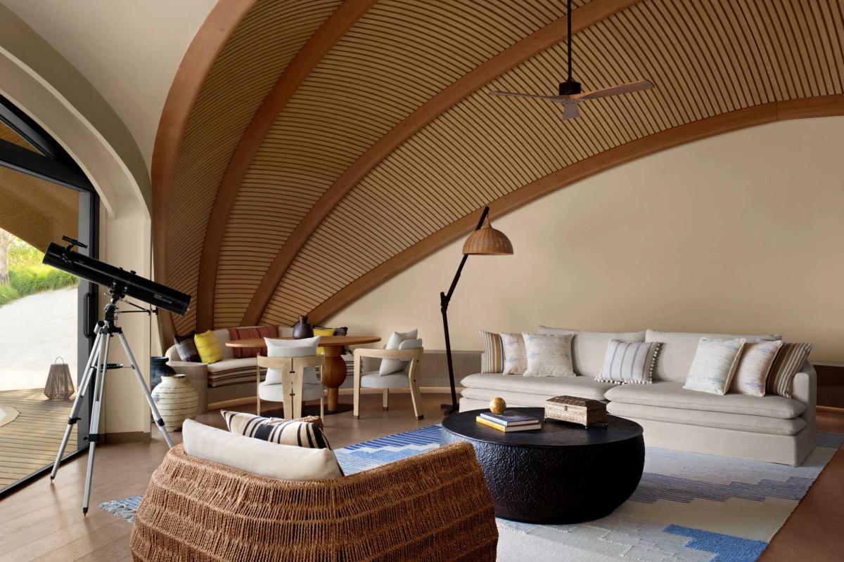 Resort Review: Nujuma, a Ritz-Carlton Reserve, The Red Sea