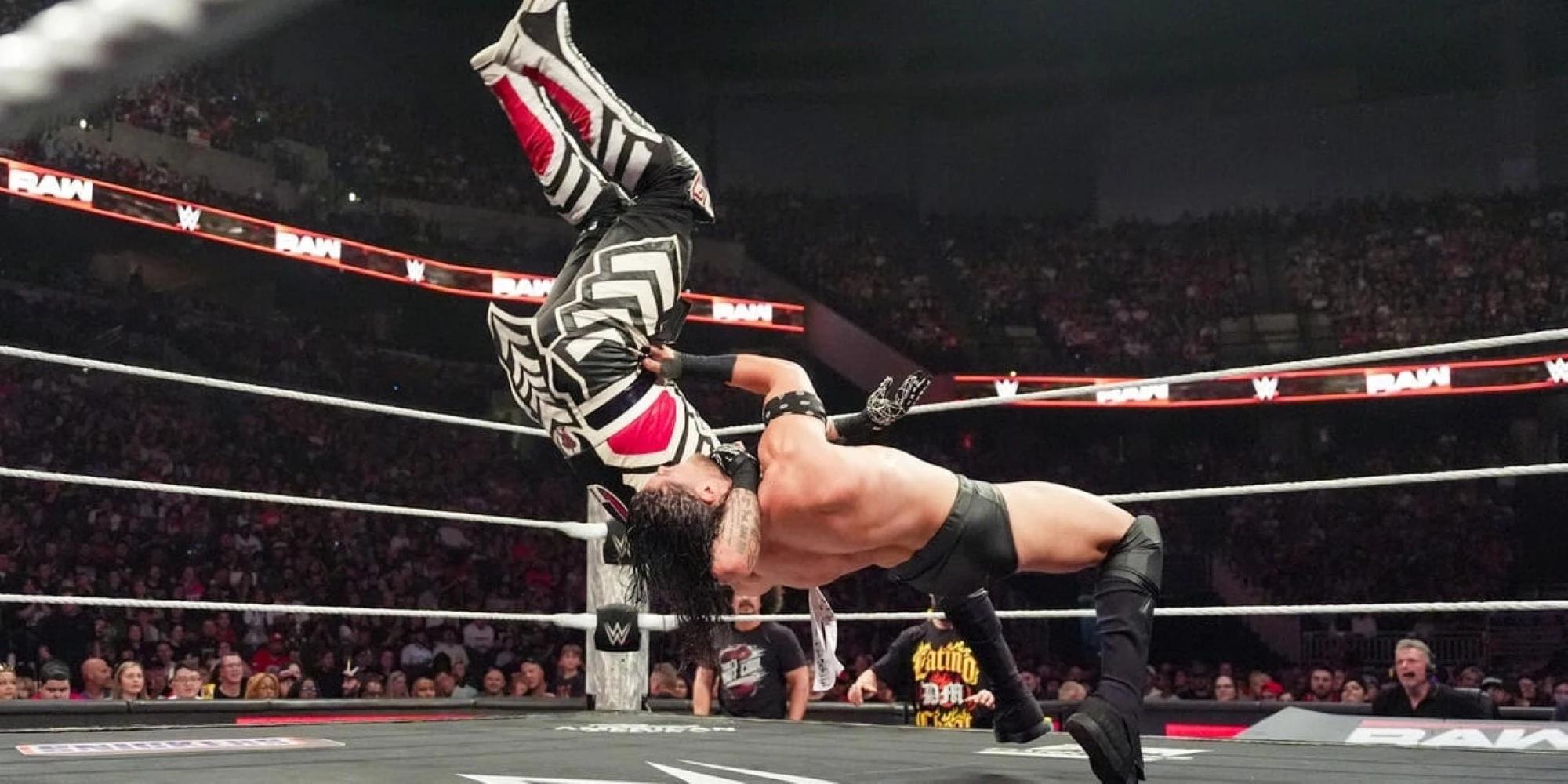 ترقّب الموعد! عروض WWE تعود إلى الرياض