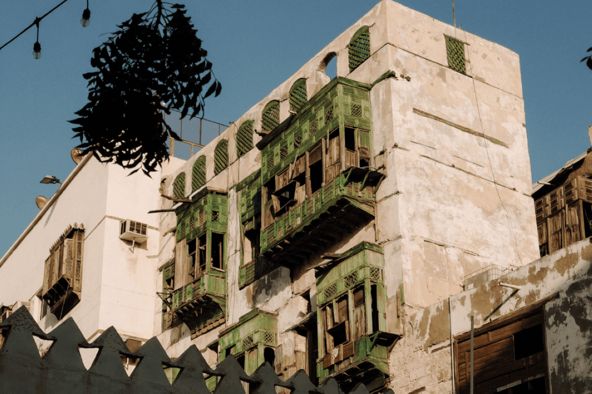 صالحة العيسى: جدة بالعين والقلب