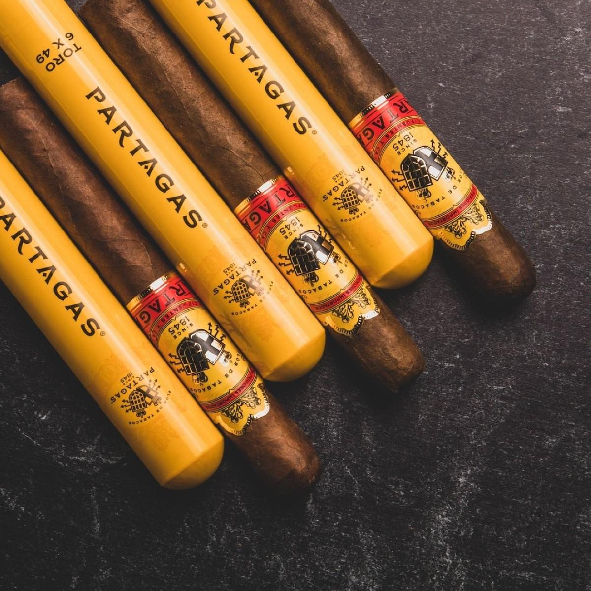 السيجار رمز السلطة وصديق الأرستقراطيين