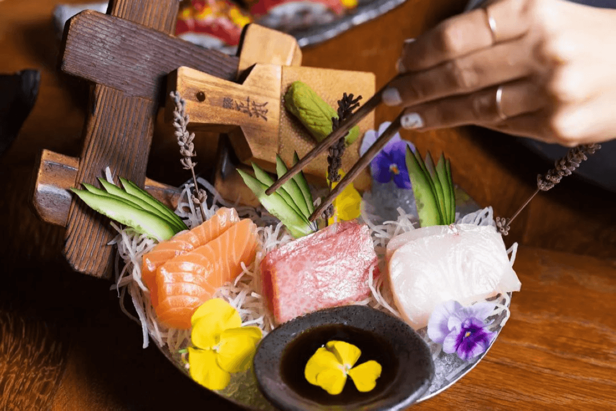 مطعم كورو نكهات من العالم في قلب جدة