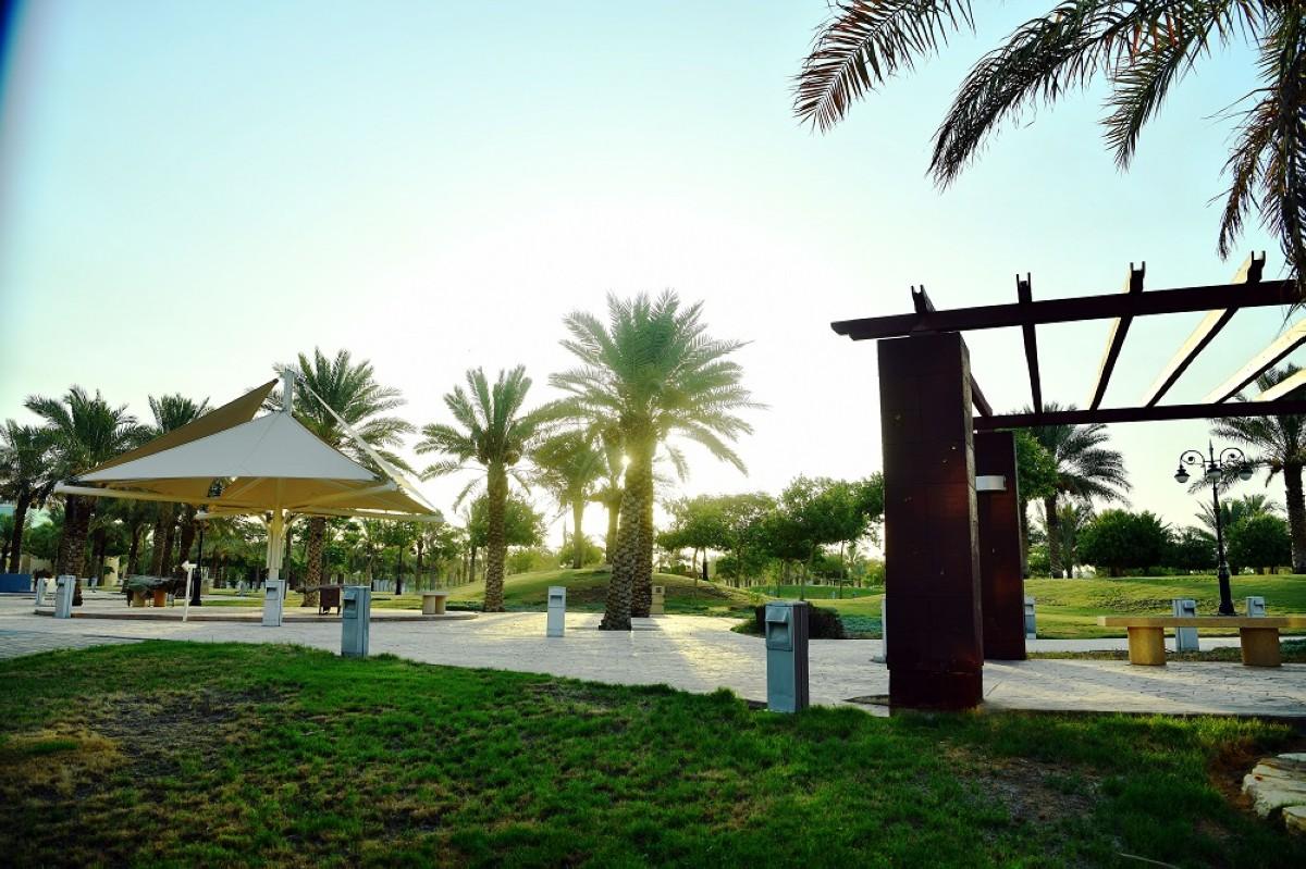 حدائق الرياض ملاذات تنزُّه طبيعية