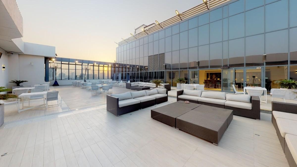 دليلك إلى أفضل كافيهات ومطاعم اللاونج في جدة