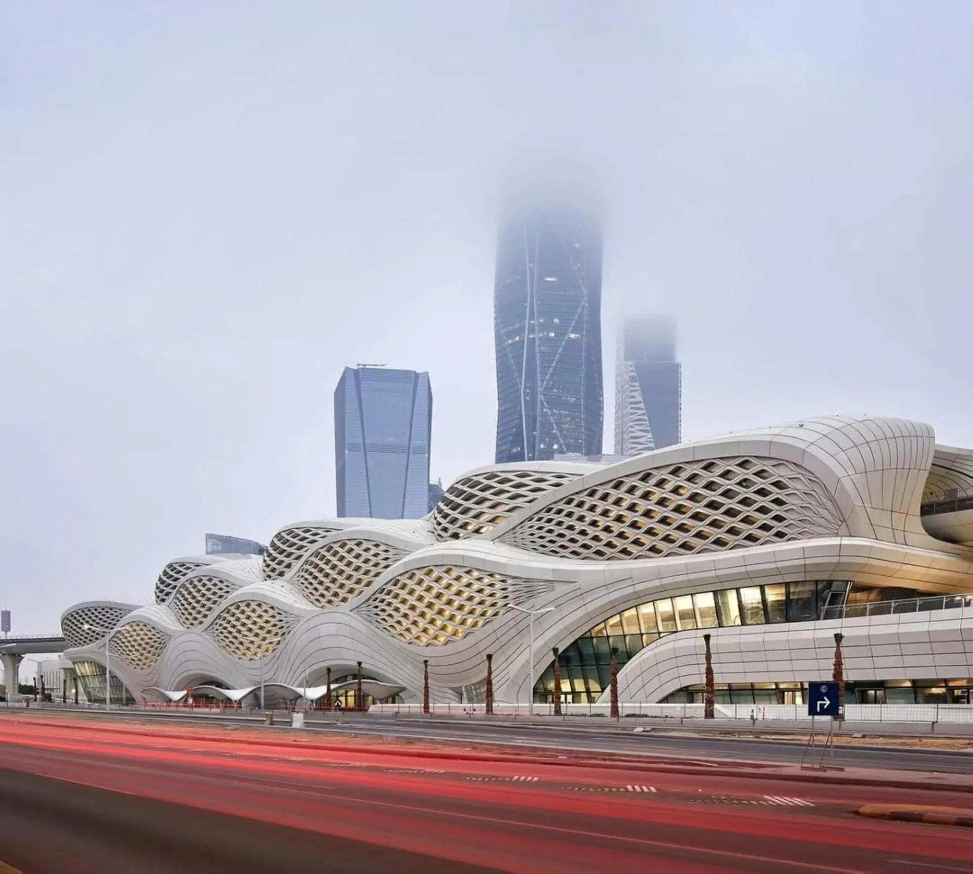 دليلك الشامل إلى مترو الرياض: الخريطة، أسعار التذاكر والمسارات