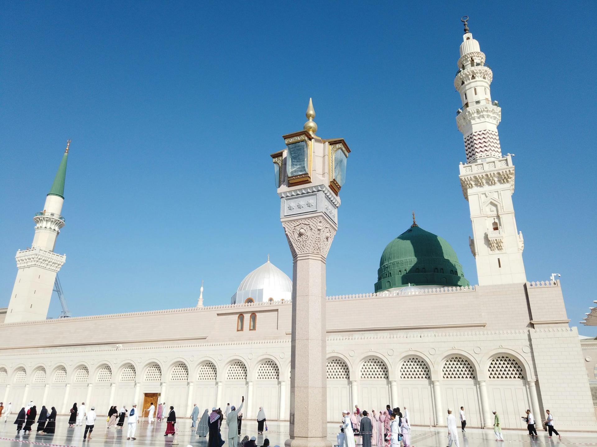 أشهر وأجمل 5 أبنية في المدينة المنورة