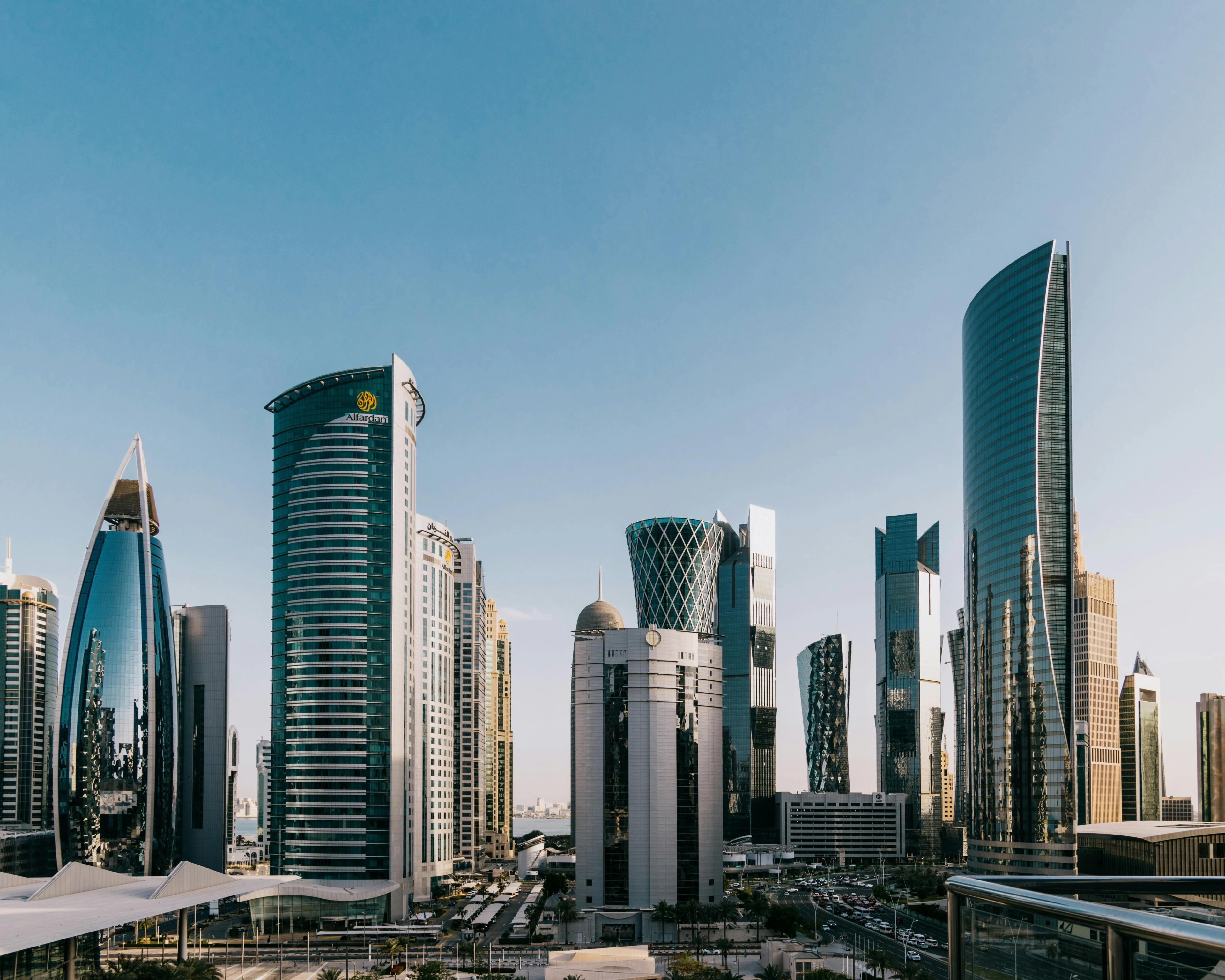 ما أسهل الطرق للقيام بجولة في الدوحة؟