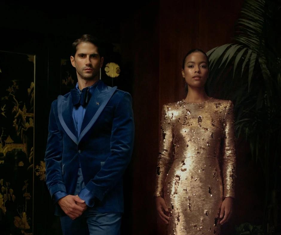 Waldorf Astoria New York: Peacock Alley Server Uniforms