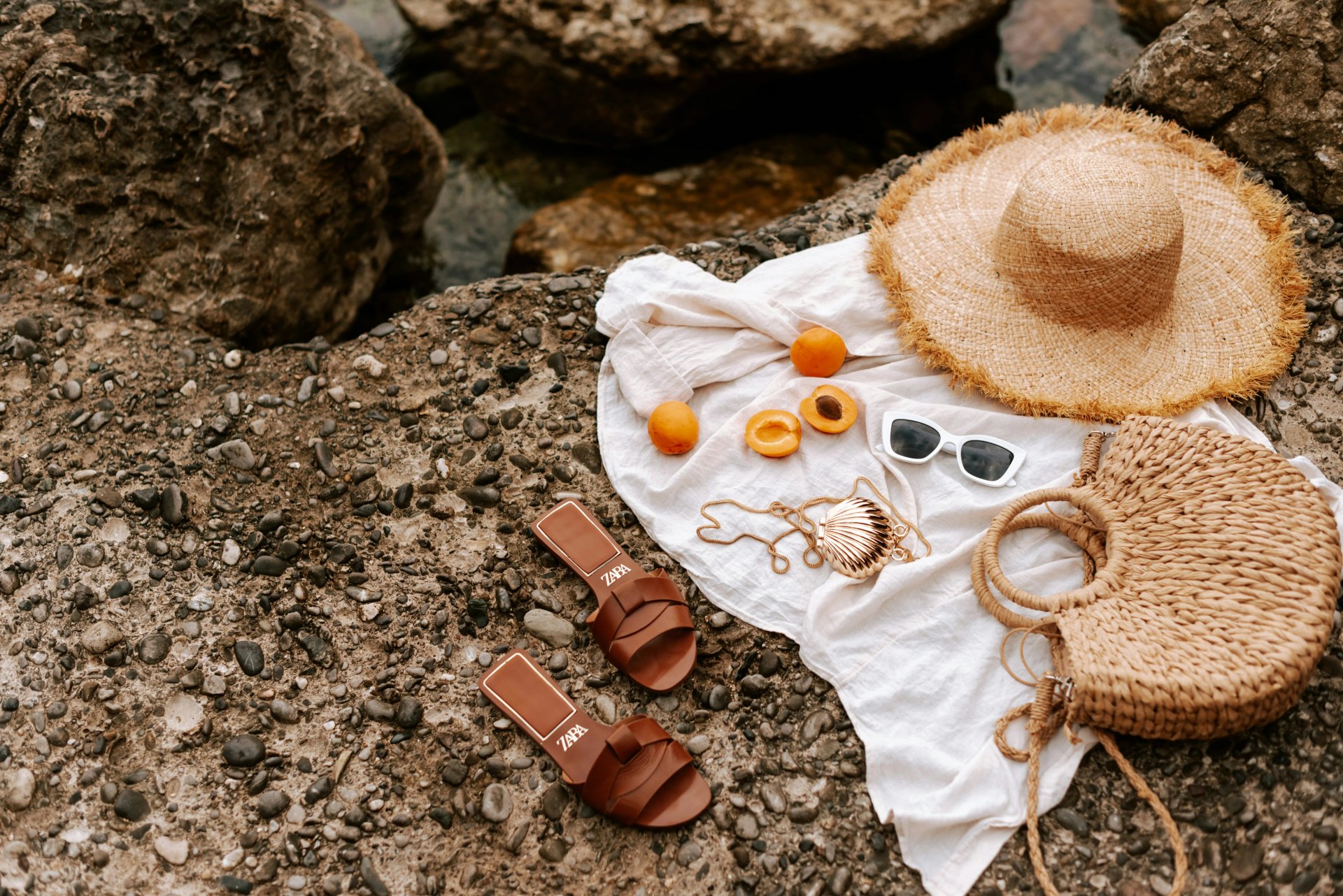 Which items are Saudi travellers actually packing this summer? 