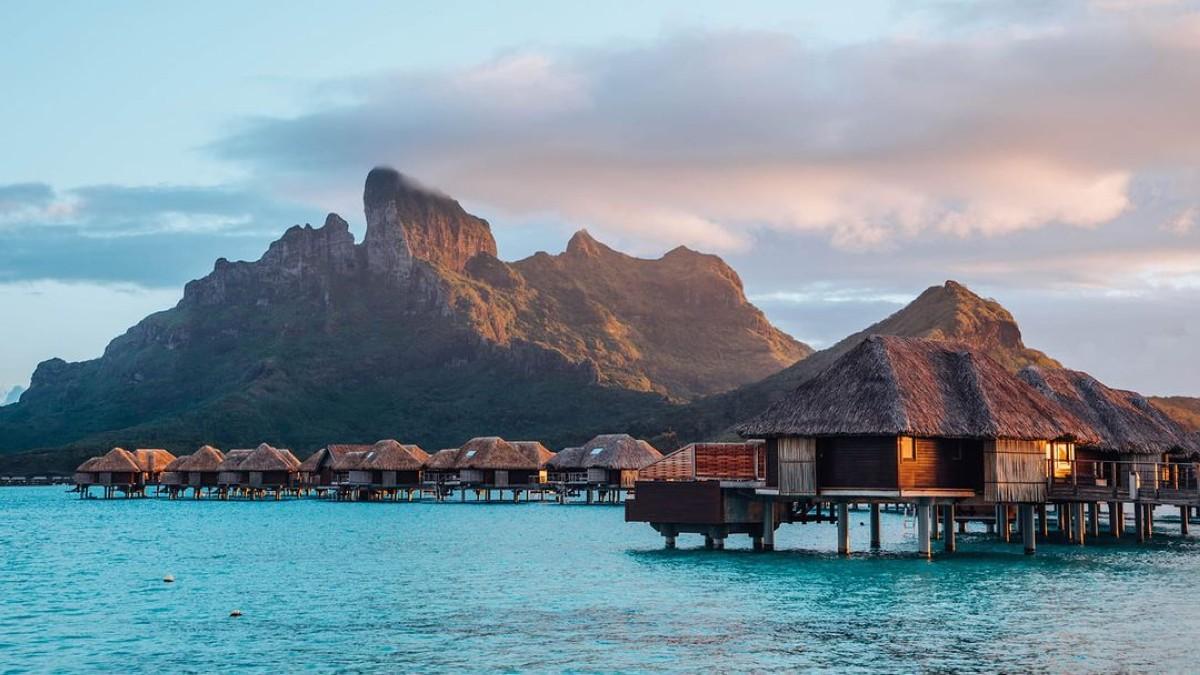 Luxury Travel: A 24-day private jet holiday experience