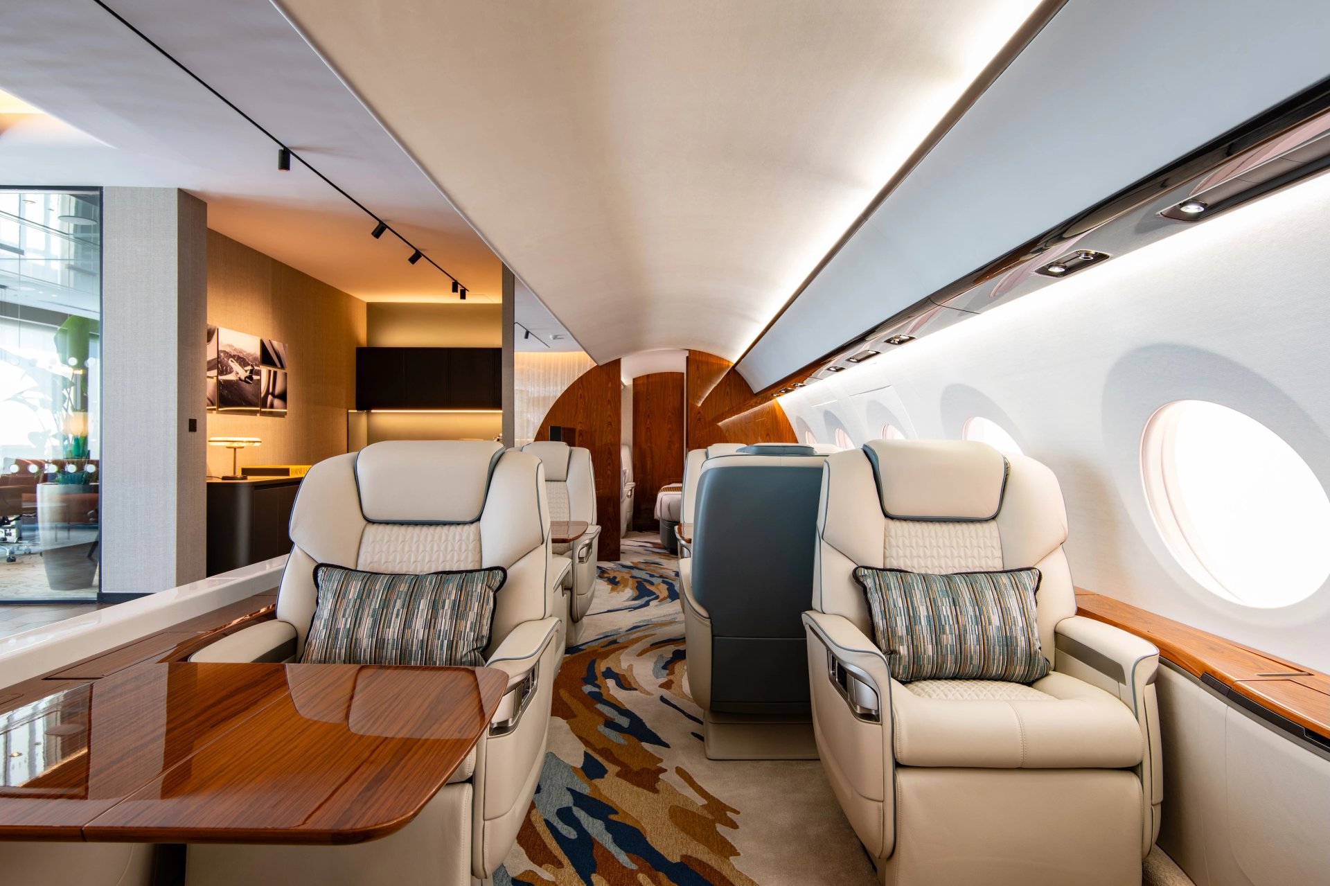 Flexjet opens first exclusive private terminal in Europe
