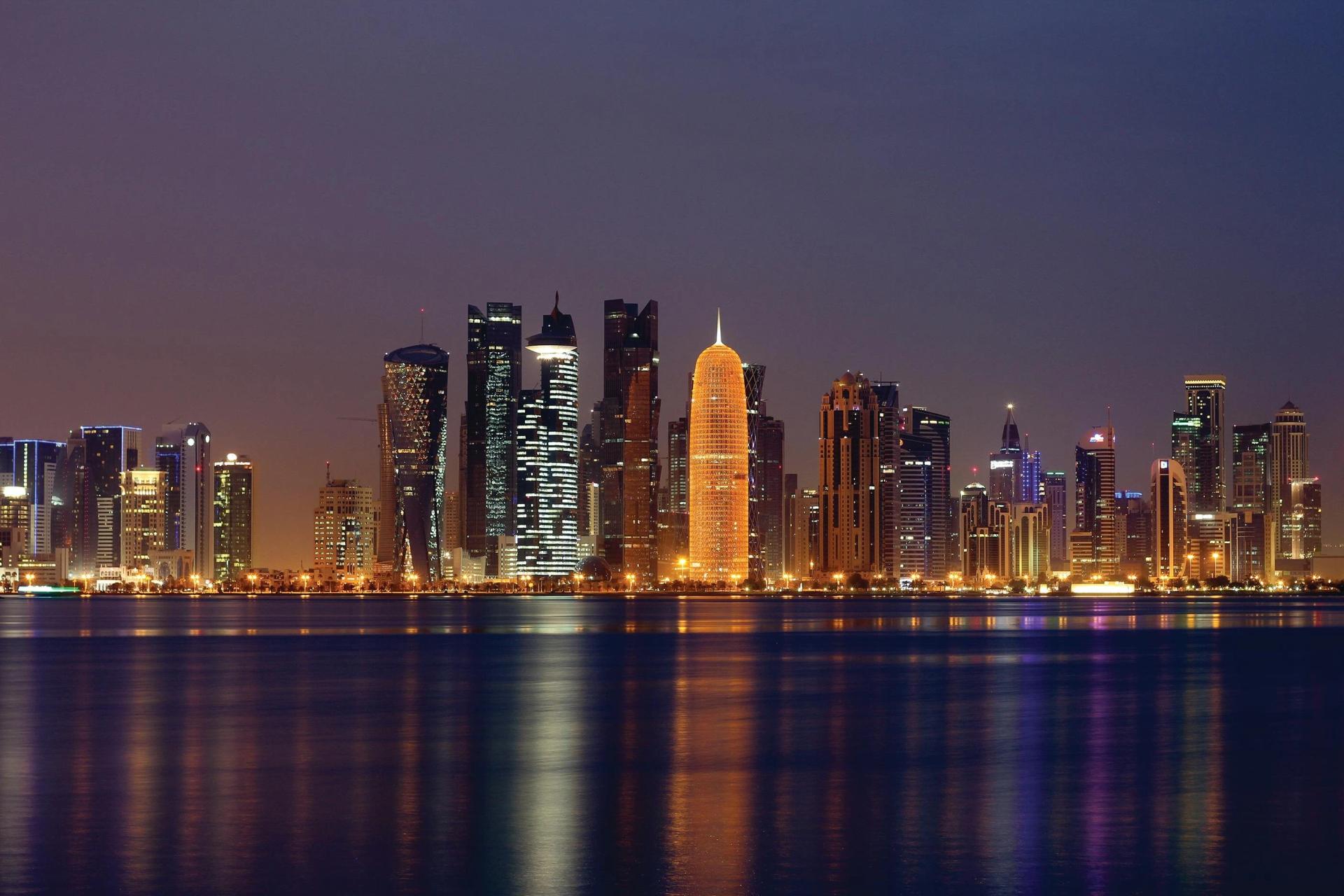هذه قائمة أفخم البارات والنوادي وأماكن السهر في الدوحة